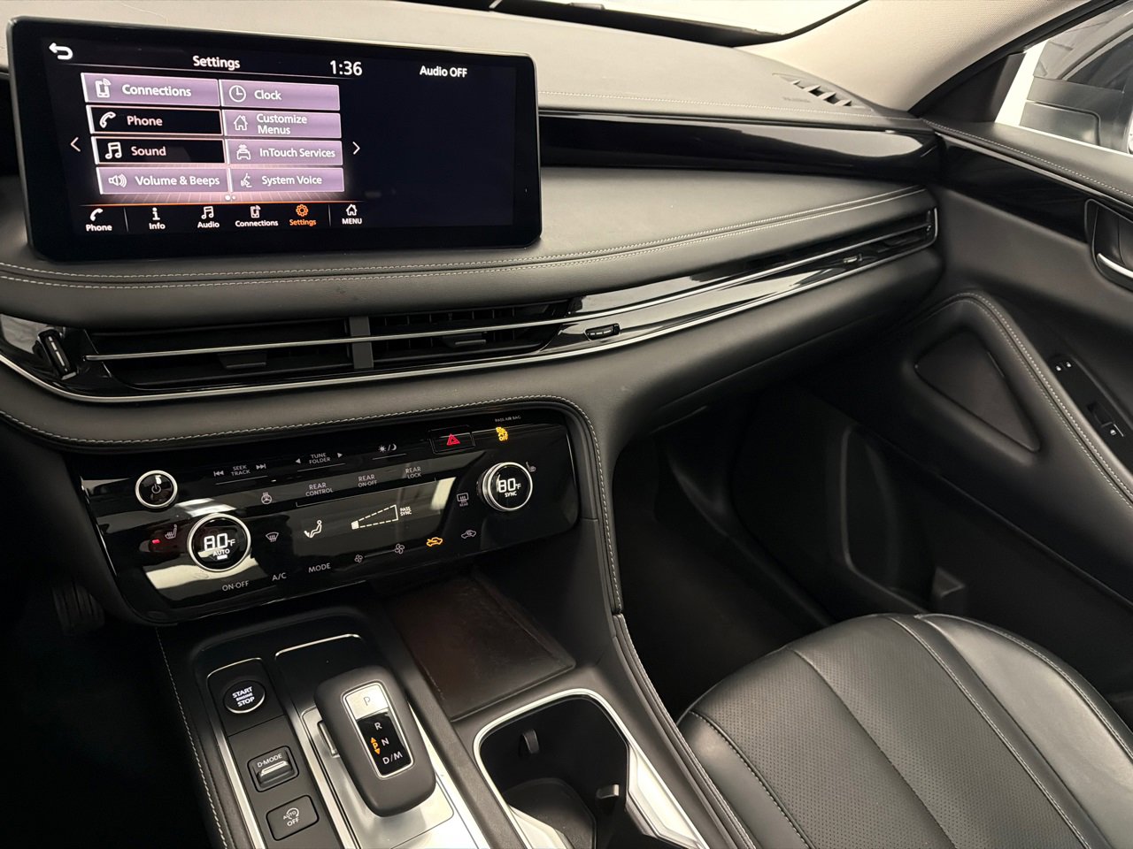 Used 2023 INFINITI QX60 Pure image 27