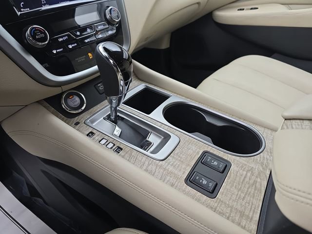 Used 2024 Nissan Murano SV image 39