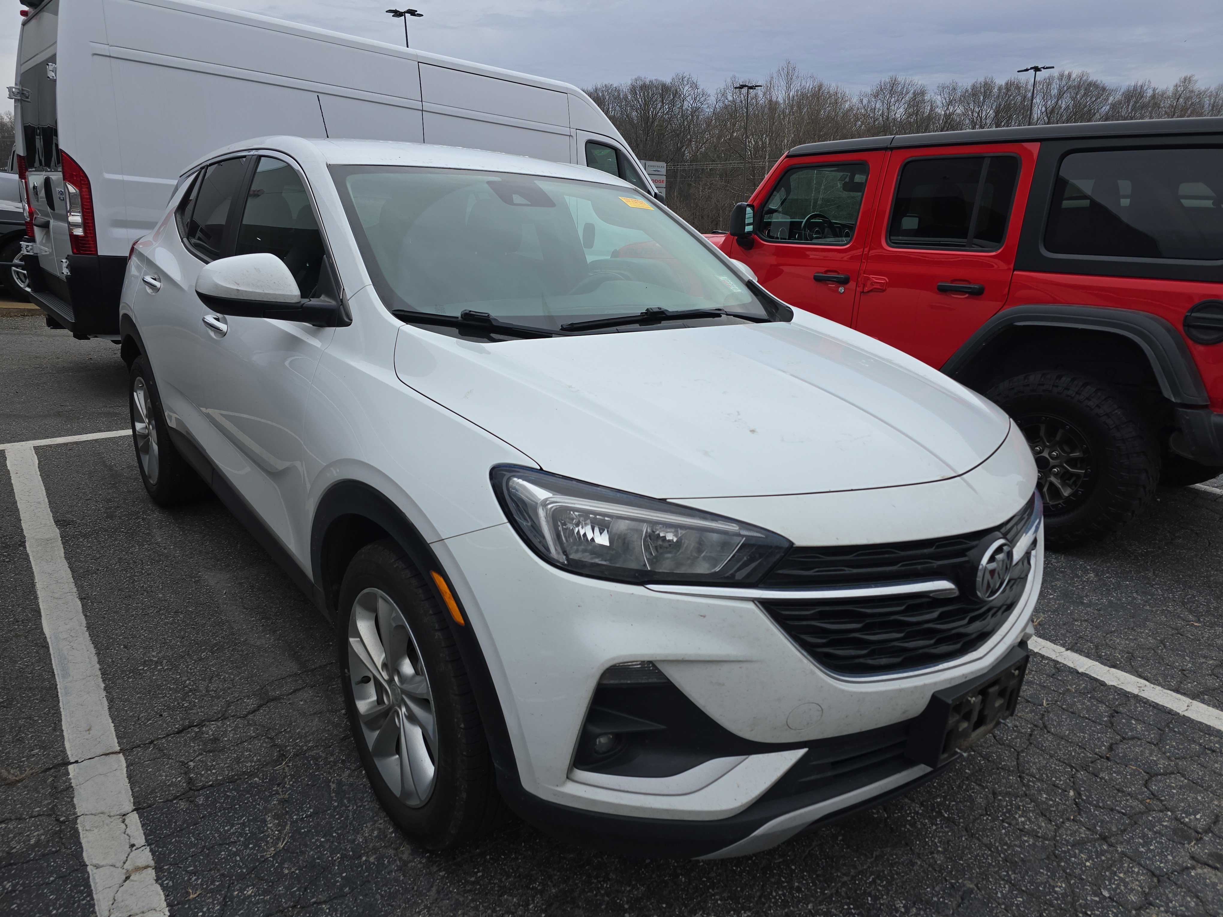 Used 2020 Buick Encore GX Preferred w/ Cold Weather Comfort Package image 1