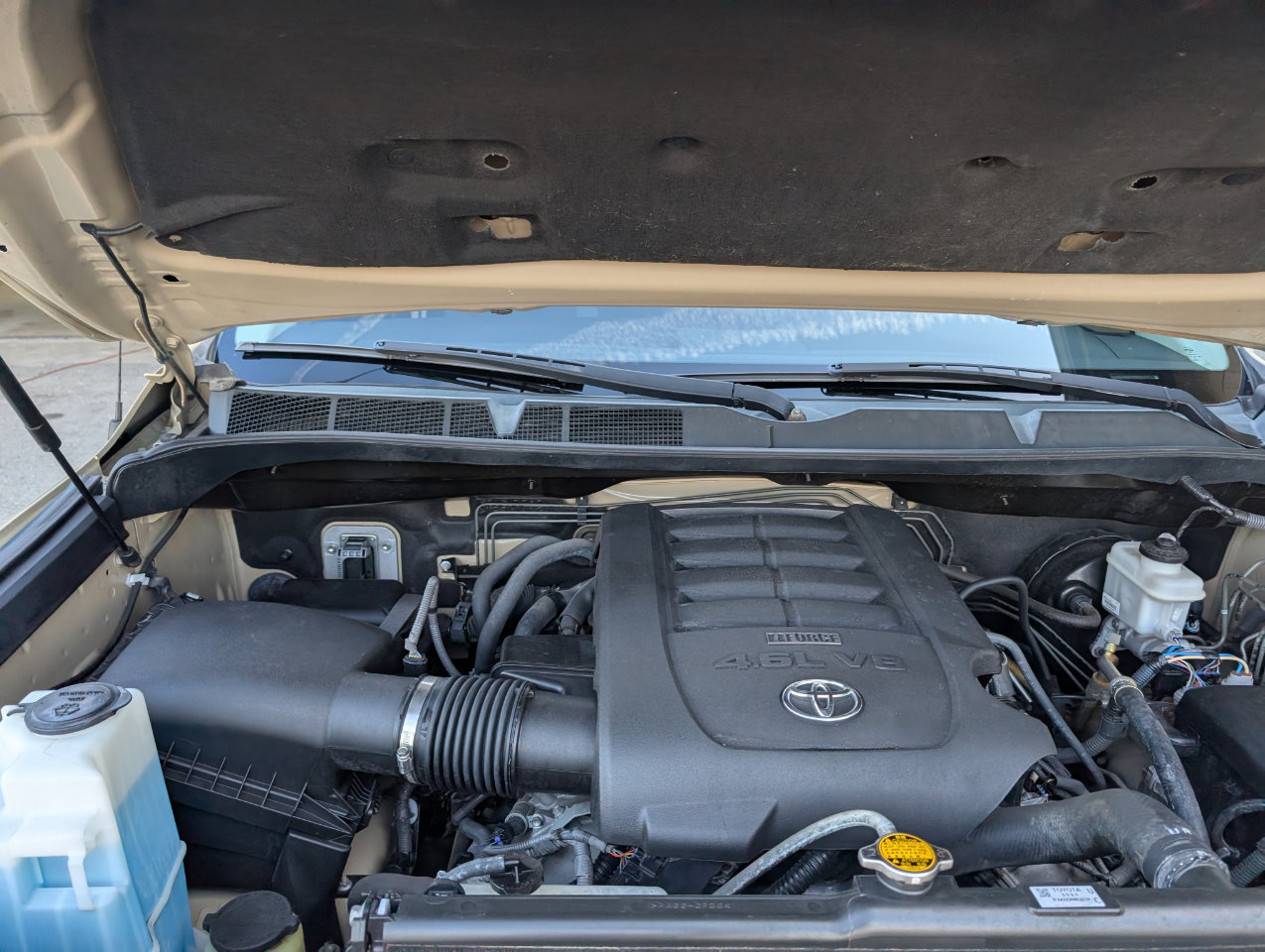 Used 2017 Toyota Tundra SR5 w/ SR5 Upgrade Package image 23