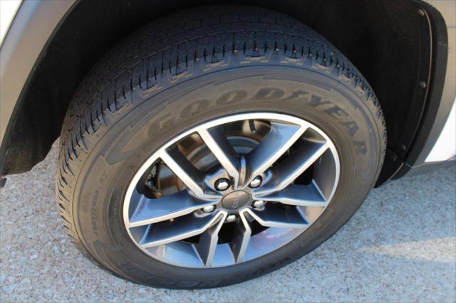 Certified 2020 Jeep Grand Cherokee Limited image 14