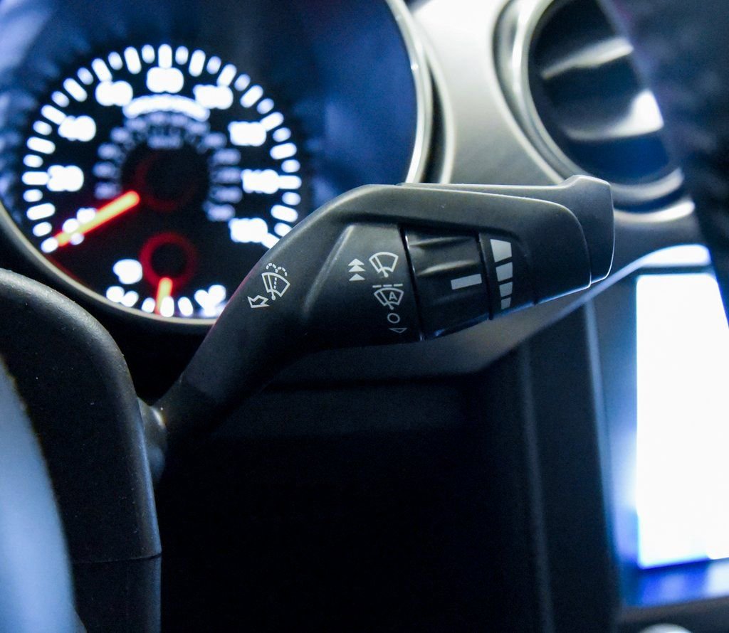 Used 2022 Ford Mustang Premium image 27