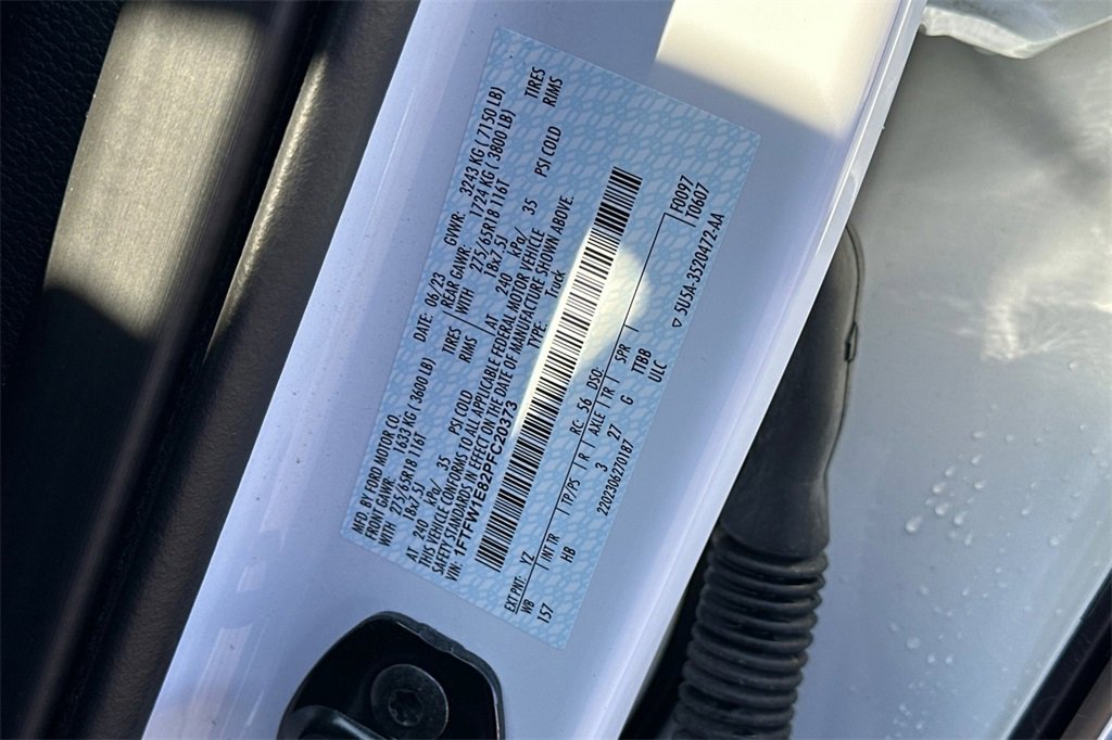 Used 2023 Ford F150 Lariat w/ Trailer Tow Package image 31