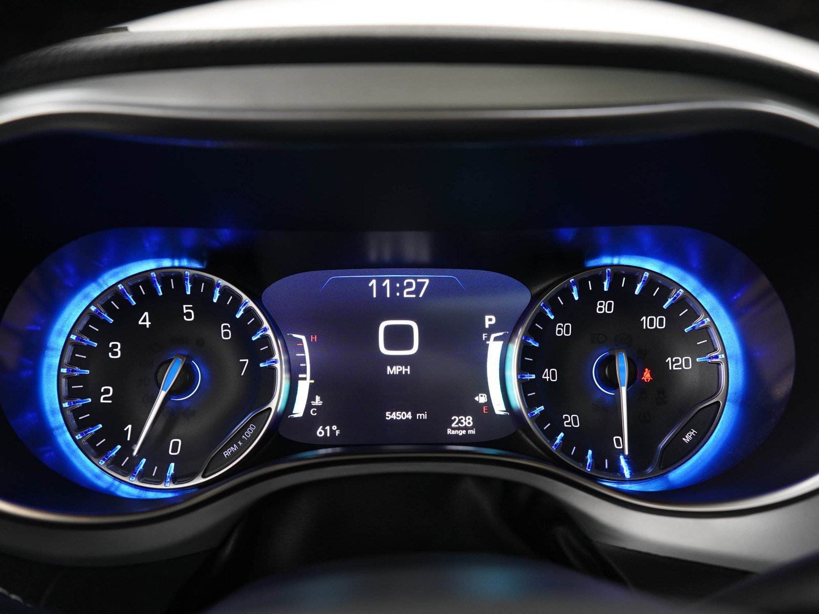 Used 2025 Chrysler Pacifica Limited FWD image 25