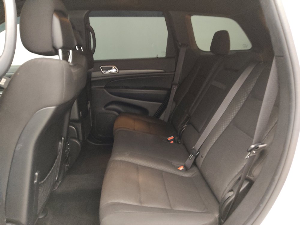 Used 2021 Jeep Grand Cherokee Freedom Edition RWD image 18