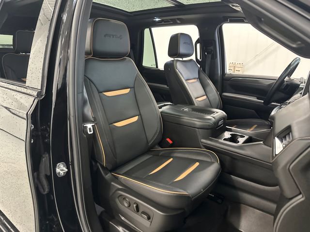 Used 2023 GMC Yukon AT4 w/ AT4 Premium Package image 39