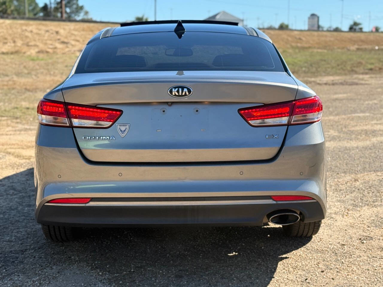 Used 2016 Kia Optima EX w/ Premium Package image 5