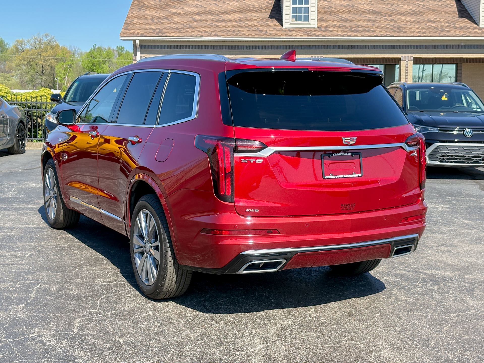 Used 2024 Cadillac XT6 Premium Luxury AWD/4WD image 9