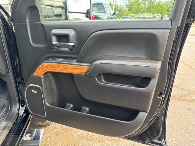 Used 2018 Chevrolet Silverado 3500 High Country AWD/4WD image 28