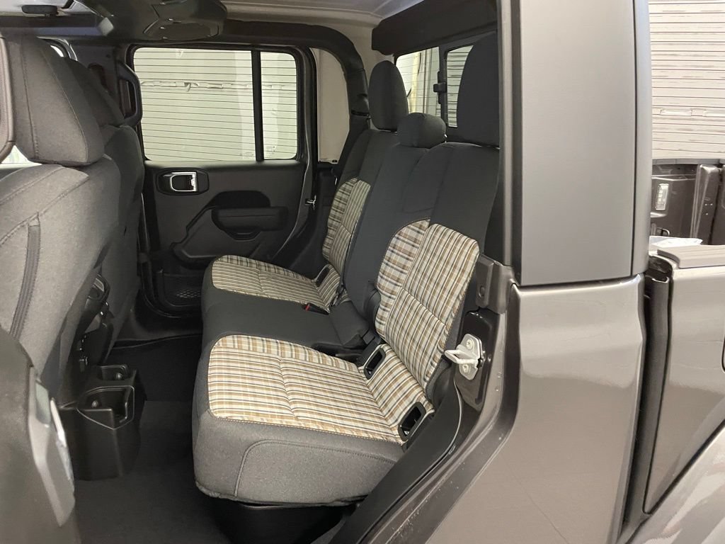 New 2026 Jeep Gladiator Mojave AWD/4WD image 16
