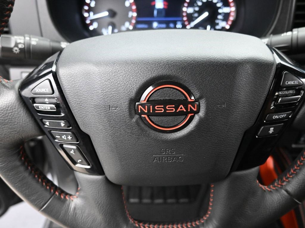 Used 2023 Nissan Frontier PRO-4X w/ Pro Convenience Package image 9
