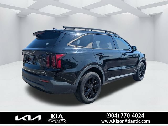 Used 2023 Kia Sorento S w/ Panoramic Sunroof Package AWD/4WD image 3