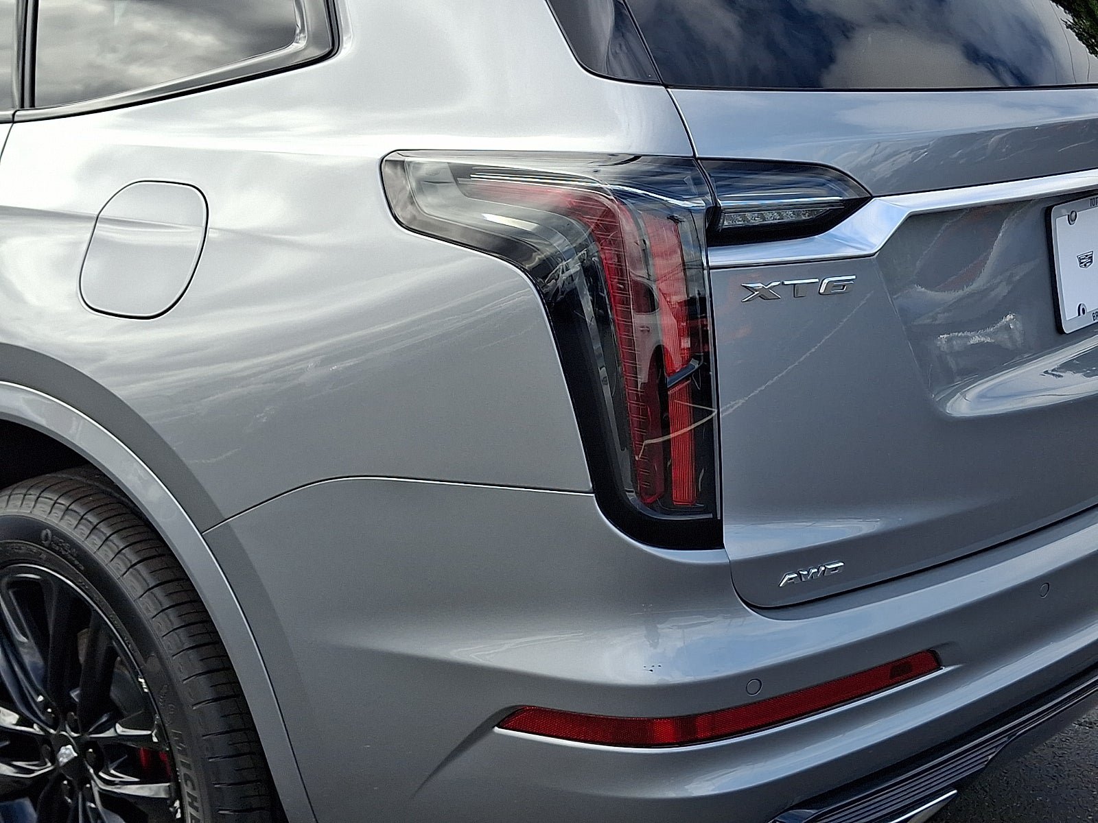 Used 2024 Cadillac XT6 Sport AWD/4WD image 12