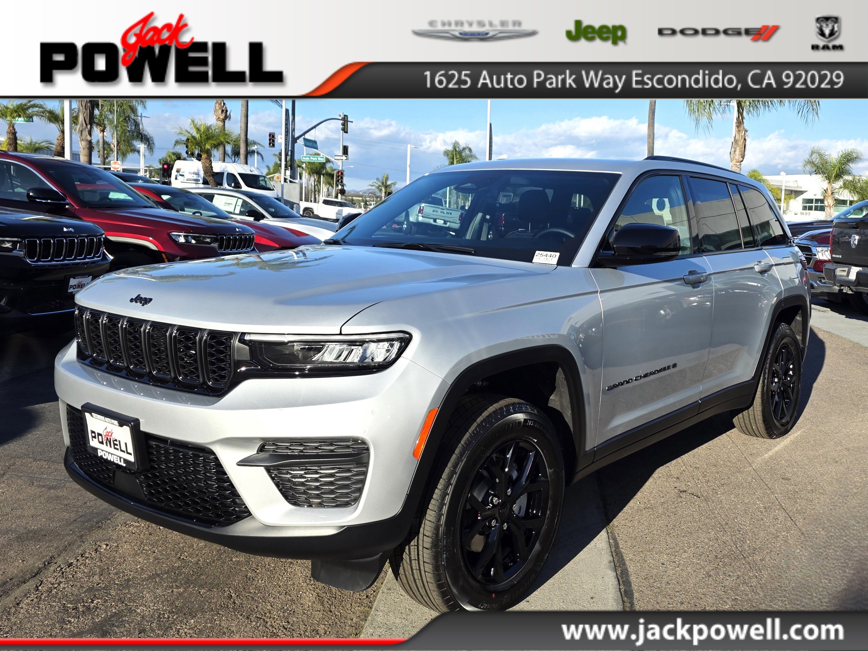 New 2025 Jeep Grand Cherokee Altitude