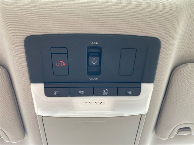 Used 2020 Nissan Altima 2.5 Platinum image 27