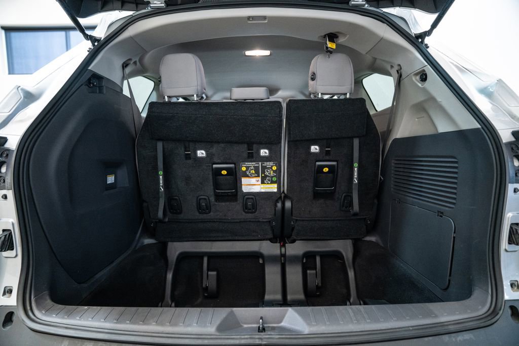Certified 2023 Toyota Sienna LE image 38