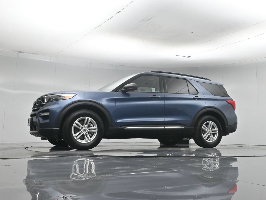 Certified 2020 Ford Explorer XLT w/ Equipment Group 202A RWD image 49
