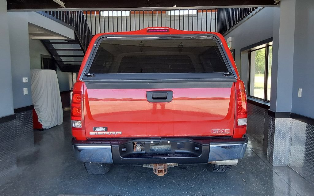 Used 2008 GMC Sierra 1500 W/T w/ Work Truck Preferred Package AWD/4WD image 12