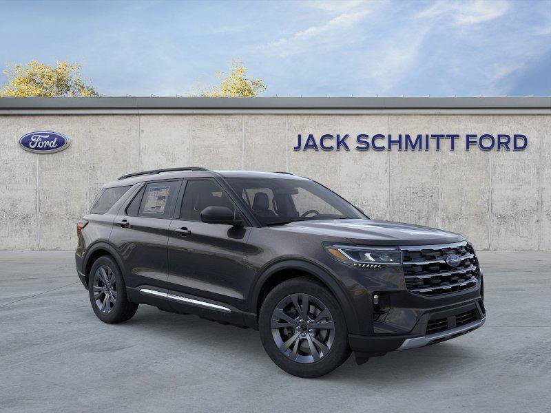 New 2025 Ford Explorer Active w/ Active Comfort Package image 7