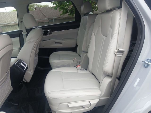 Certified 2023 Kia Sorento X-Line EX AWD/4WD image 23