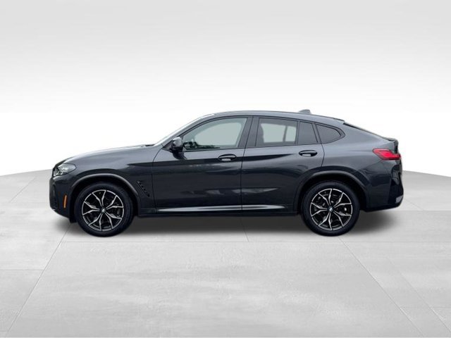 Certified 2025 BMW X4 xDrive30i w/ Premium Package AWD/4WD image 2