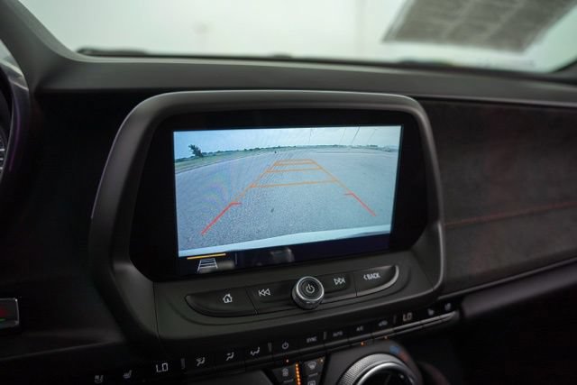 Used 2019 Chevrolet Camaro ZL1 RWD image 19