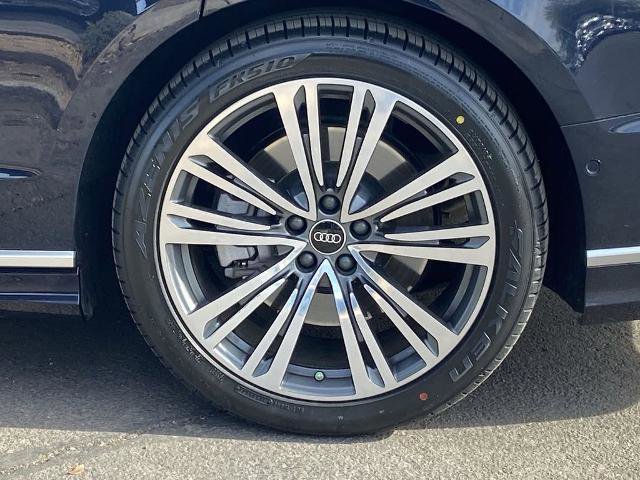 Used 2022 Audi A8 L 3.0T w/ Executive Package image 29