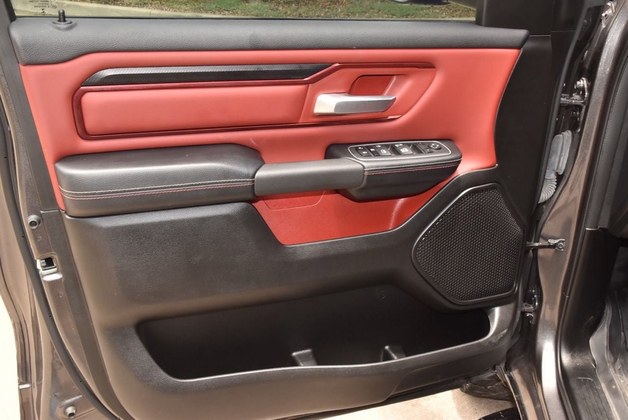 Used 2024 RAM 1500 Rebel AWD/4WD image 34