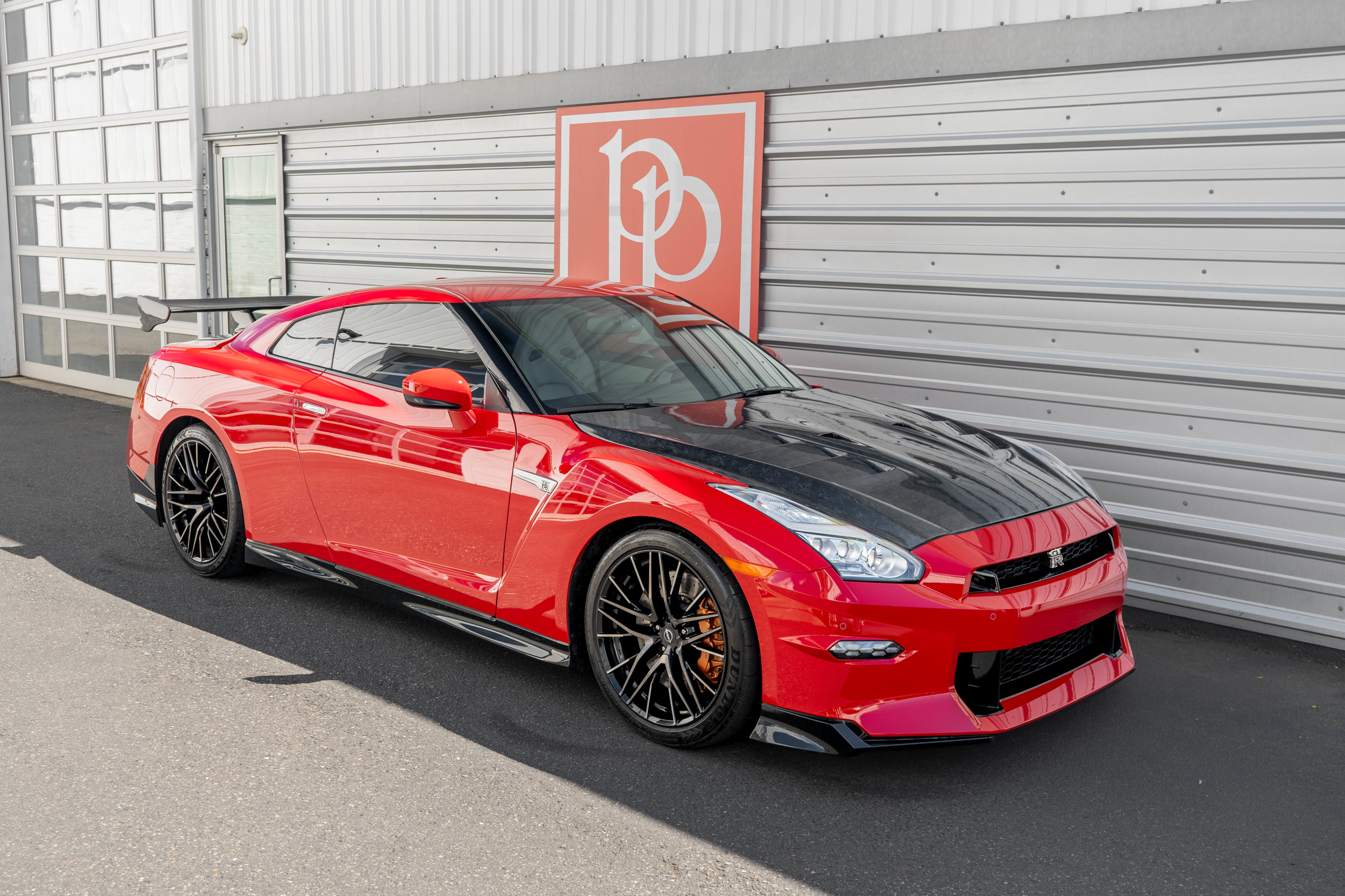 Used 2024 Nissan GT-R Premium w/ Premium Interior Package AWD/4WD image 40