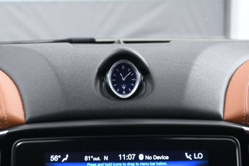 Used 2019 Maserati Ghibli S Q4 AWD/4WD image 31