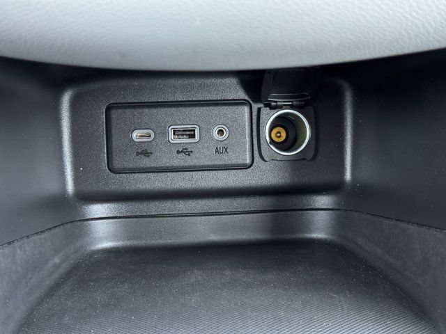 Used 2024 Chevrolet Equinox LS w/ Driver Confidence II Package FWD image 20