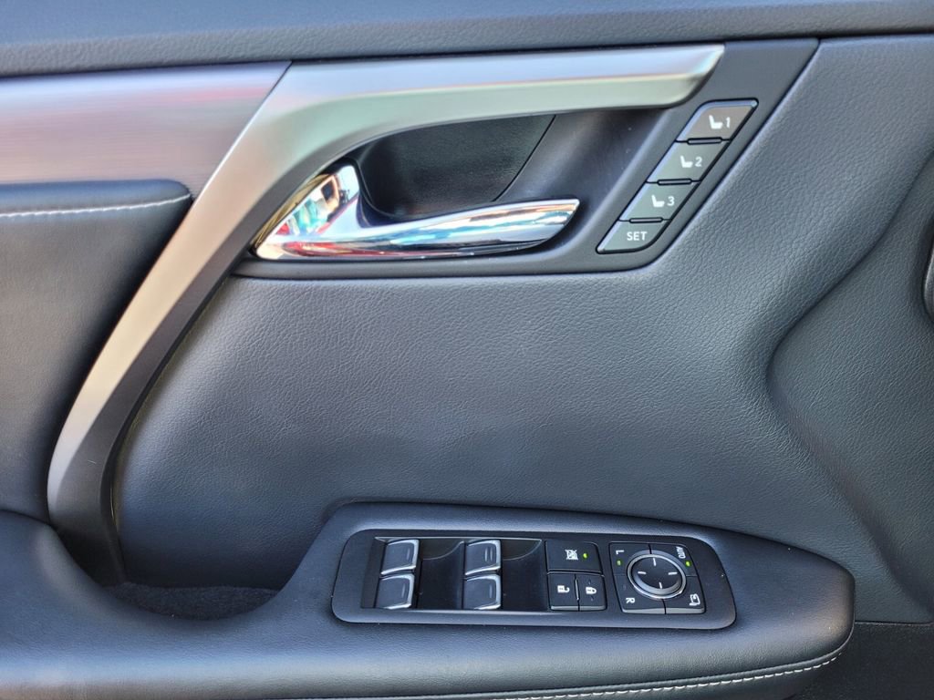 Used 2022 Lexus RX 350 F Sport w/ Accessory Package image 29