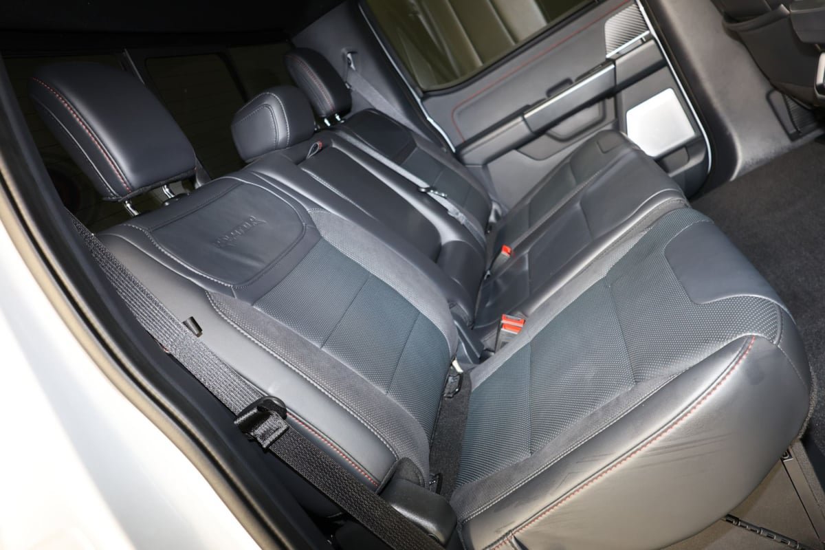 Used 2025 Ford F150 Raptor AWD/4WD image 43