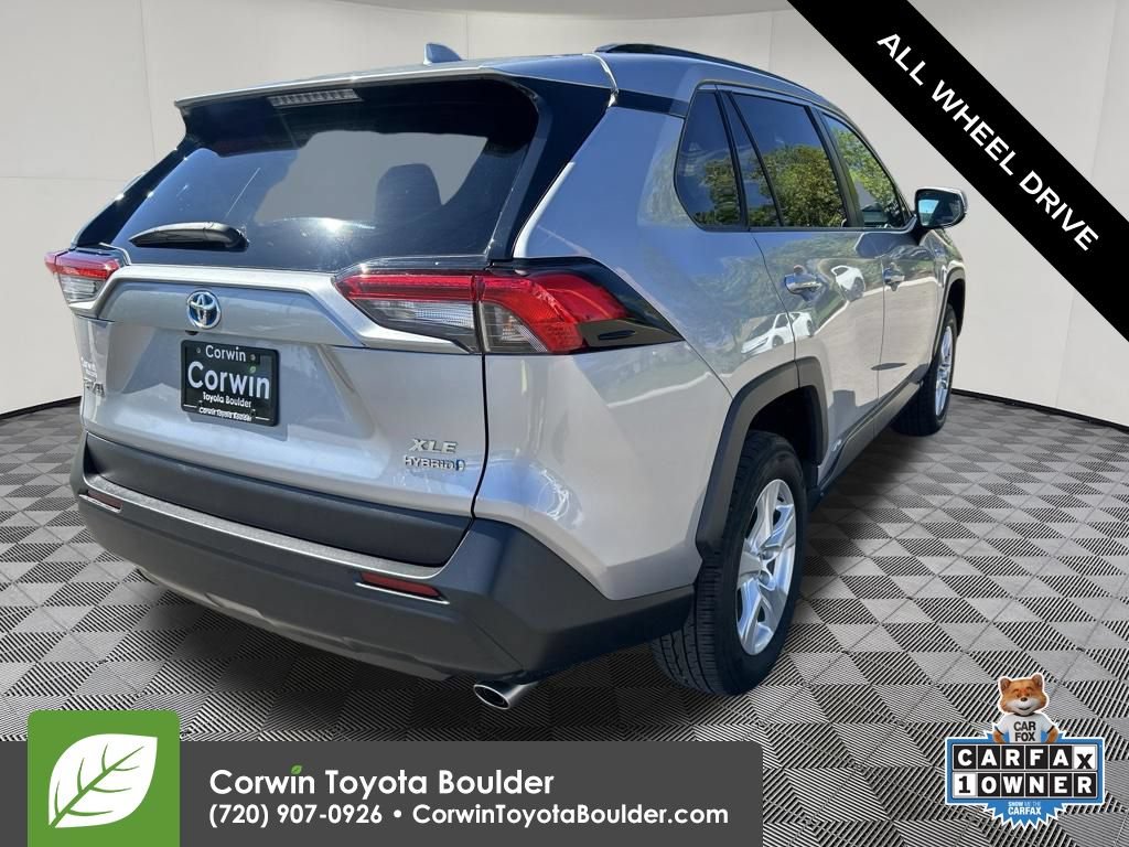 Used 2020 Toyota RAV4 XLE w/ XLE Grade Weather Package AWD/4WD image 8