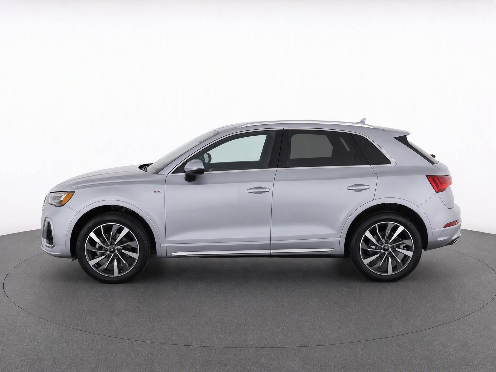 Used 2023 Audi Q5 2.0T Premium Plus AWD/4WD image 7