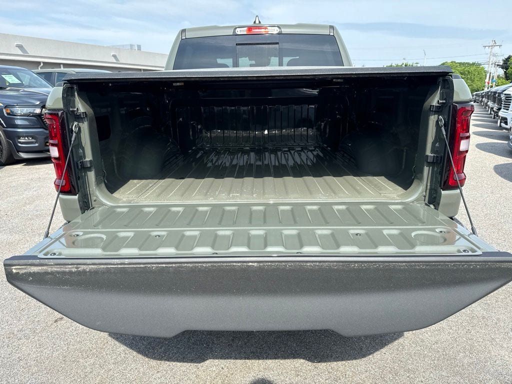 New 2026 RAM 1500 Big Horn AWD/4WD image 24