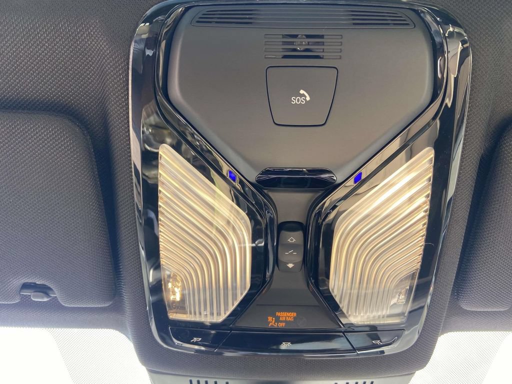 Used 2019 BMW 540i w/ Convenience Package RWD image 30