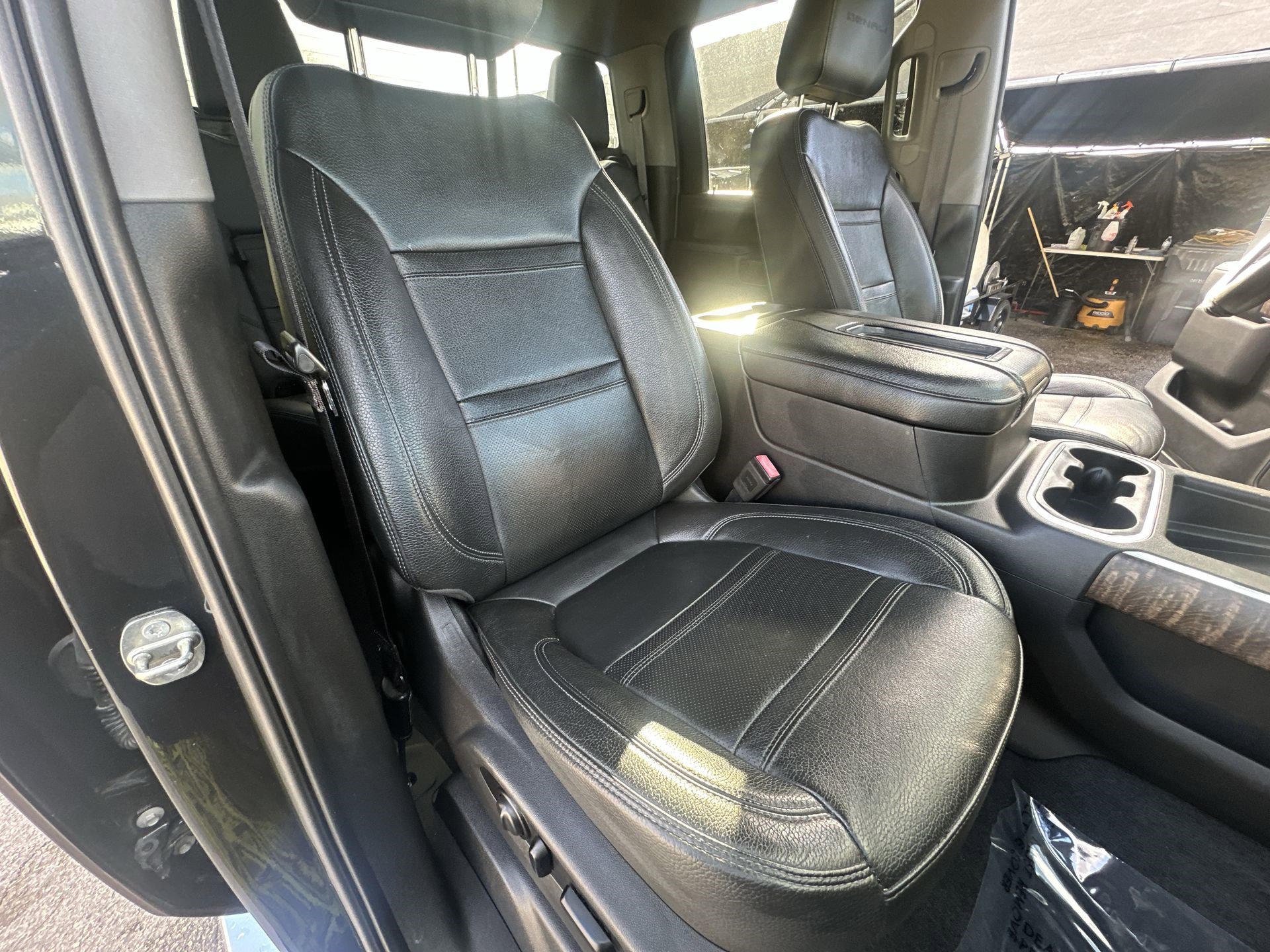 Used 2020 GMC Sierra 2500 Denali w/ Denali Ultimate Package image 28