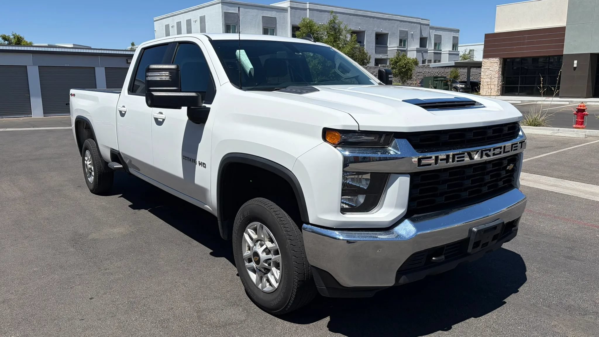 Used 2023 Chevrolet Silverado 2500 LT AWD/4WD image 7
