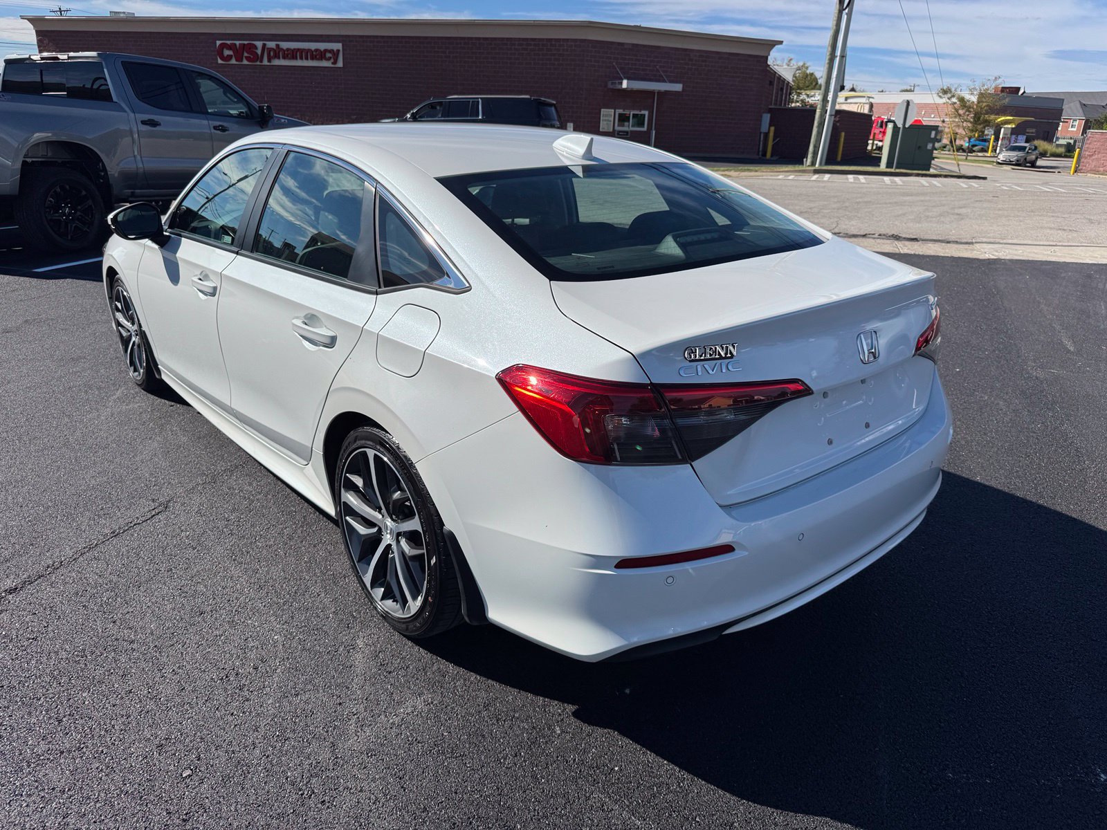 Used 2024 Honda Civic Touring image 4