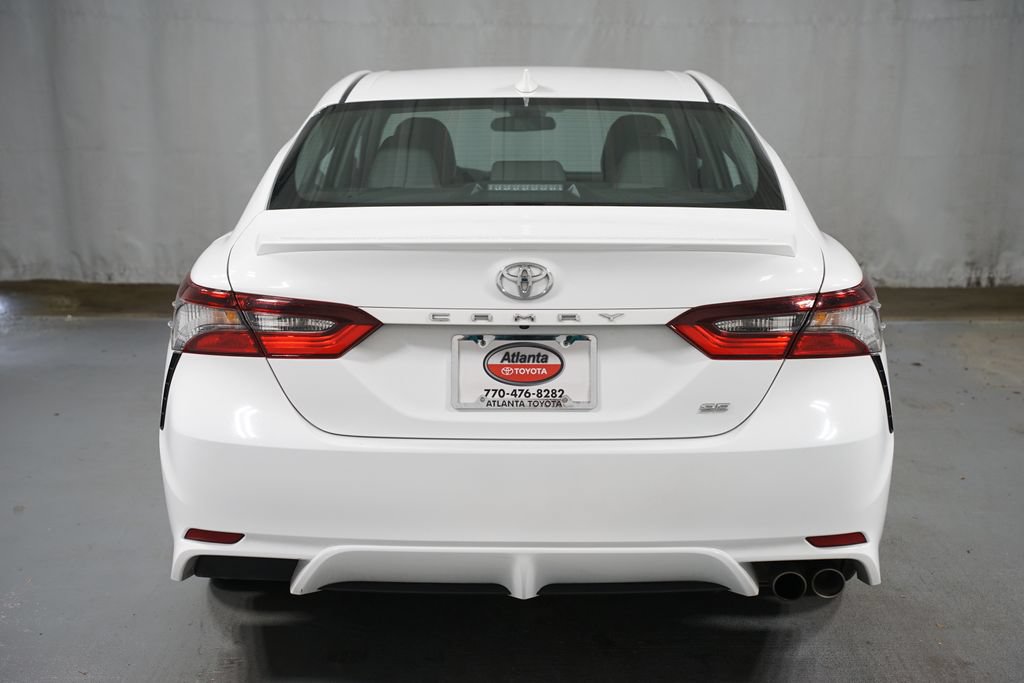 Used 2023 Toyota Camry SE FWD image 7