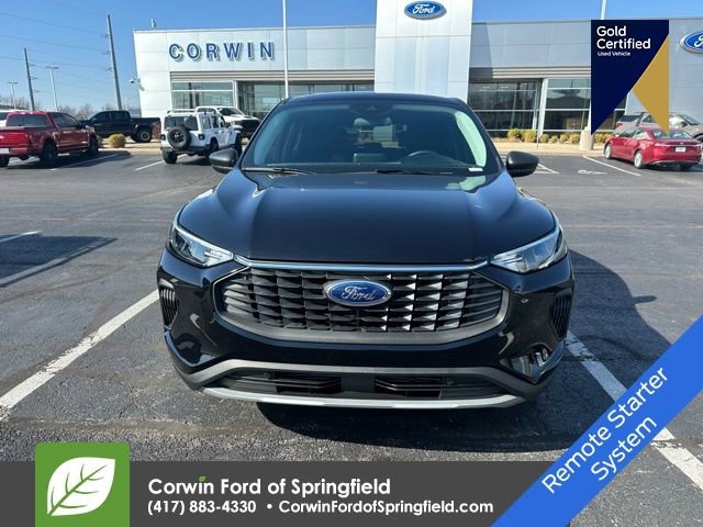 Used 2024 Ford Escape Active w/ Cold Weather Package image 4