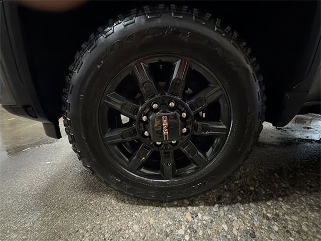 Certified 2025 GMC Sierra 2500 AT4 w/ AT4 Premium Plus Package image 10