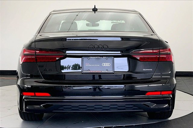 Certified 2025 Audi A6 3.0T Prestige image 4