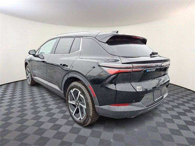 New 2026 Chevrolet Equinox EV LT image 3