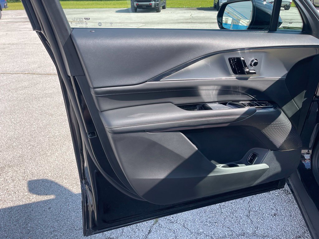 Certified 2024 Cadillac Lyriq Tech AWD/4WD image 14