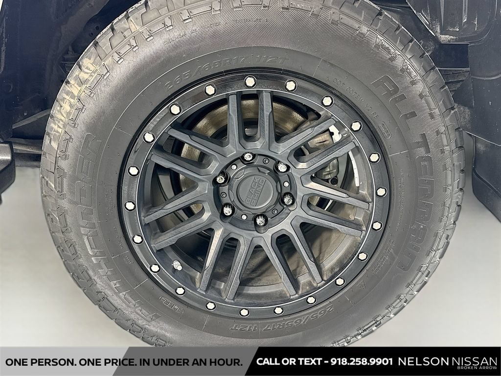 Used 2020 Toyota 4Runner SR5 Premium AWD/4WD image 31
