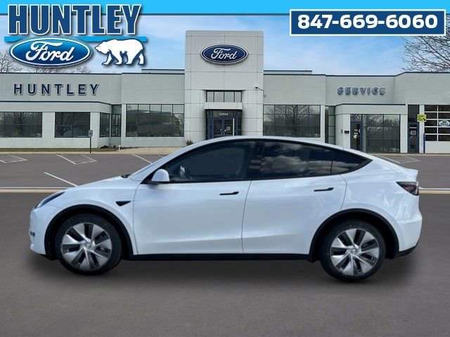 Used 2023 Tesla Model Y Long Range image 7