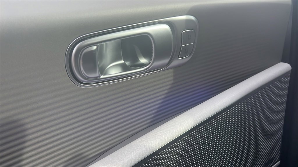 Certified 2024 Hyundai Ioniq 6 Limited image 18