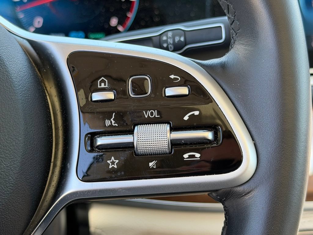 Used 2021 Mercedes-Benz GLE 450 4MATIC image 16